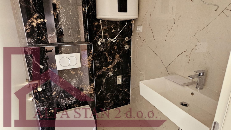 Podstrana, Strožanac, Appartamento 2S+DB in vendita, 223 028 €