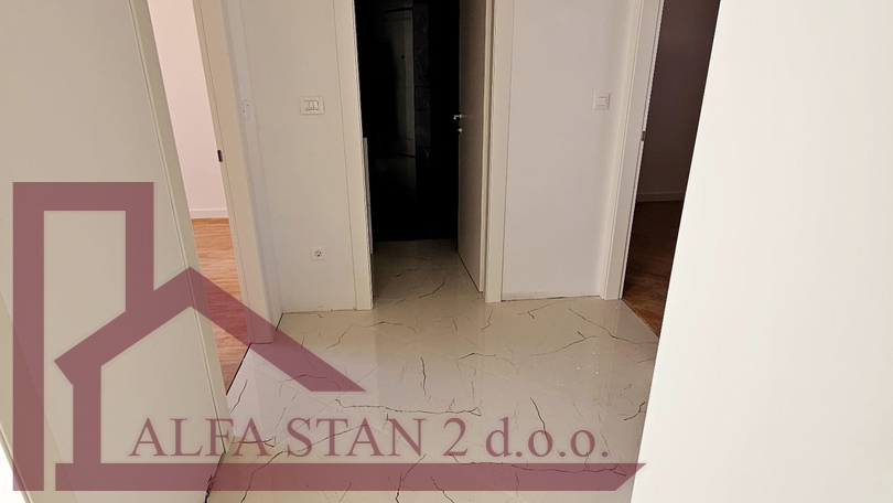 Podstrana, Strožanac, Appartamento 2S+DB in vendita, 223 028 €