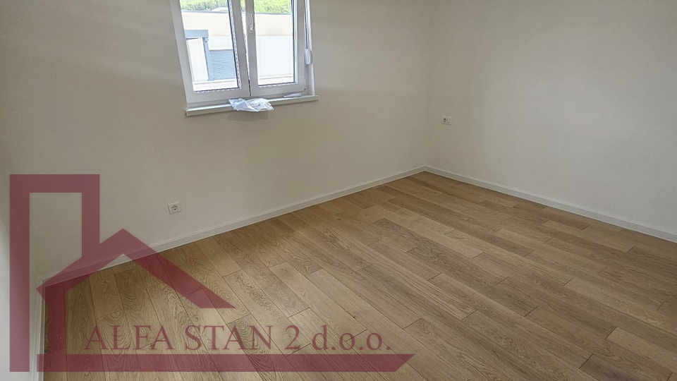 Podstrana, Strožanac, sonnige Zweizimmerwohnung, sofort bezugsfertig