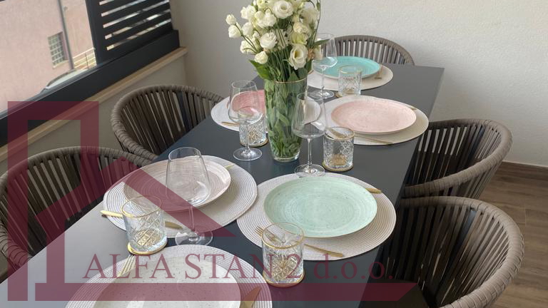 Furnished two-room apartment Podstrana, Strožanac