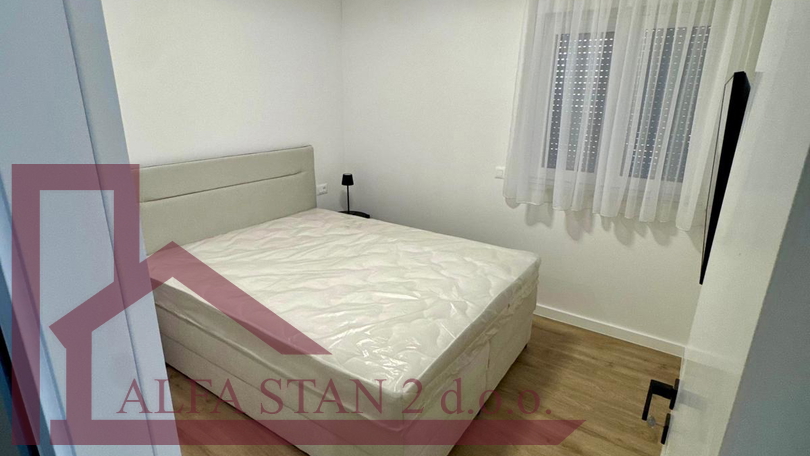 MAKARSKA&comma; PRVO USELJENJE&comma; dvosoban stan za dugoro&ccaron;ni najam 900&euro;