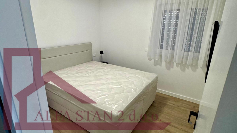 MAKARSKA&comma; PRVO USELJENJE&comma; dvosoban stan za dugoro&ccaron;ni najam 900&euro;