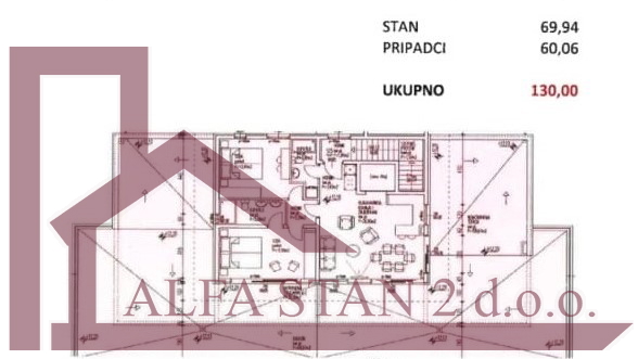 Stobreč, attico 130 m2, due posti auto in garage, prezzo 615.000€