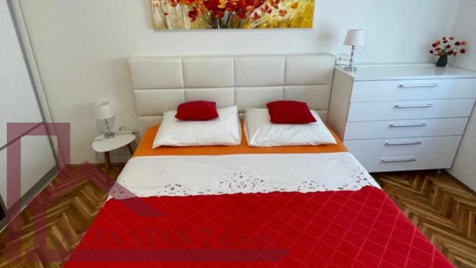 Appartamento, 140 m2, Affitto, Stobreč
