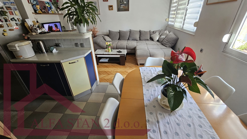 Split, Lovret, appartamento bilocale al primo piano