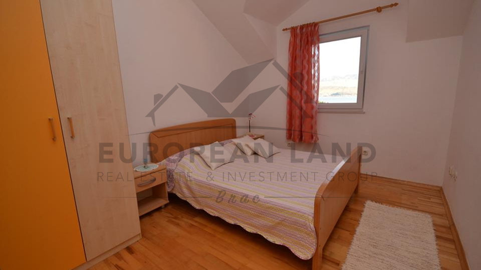 Apartman u Postirima