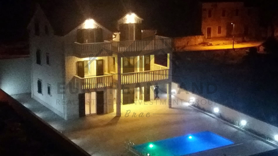 Casa, 375 m2, Vendita, Splitska