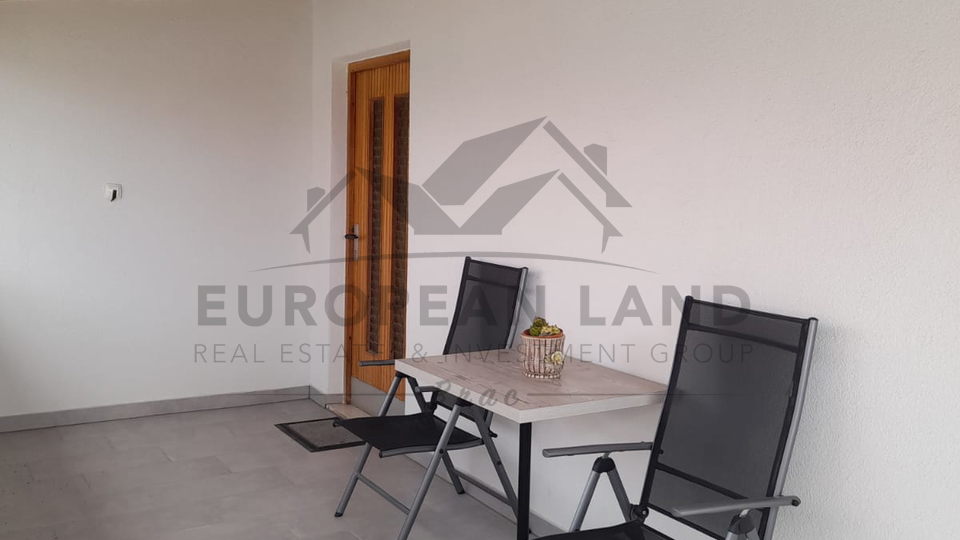 Apartment, 50 m2, For Sale, Supetar