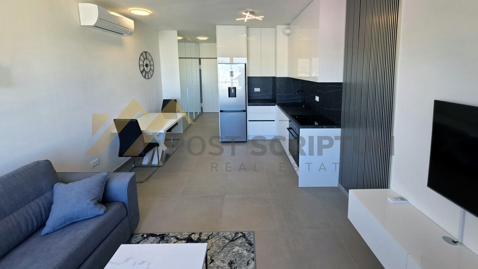 Apartment, 25 m2, For Rent, Split - Mejaši
