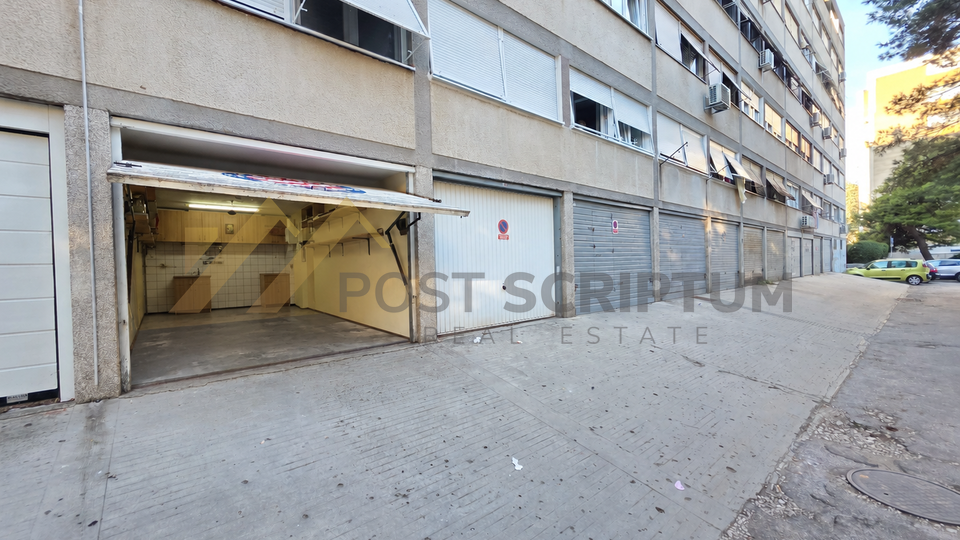 GARA&Zcaron;A OD 17m2-MA&Zcaron;URANI&Cacute;EVO &Scaron;ETALI&Scaron;TE