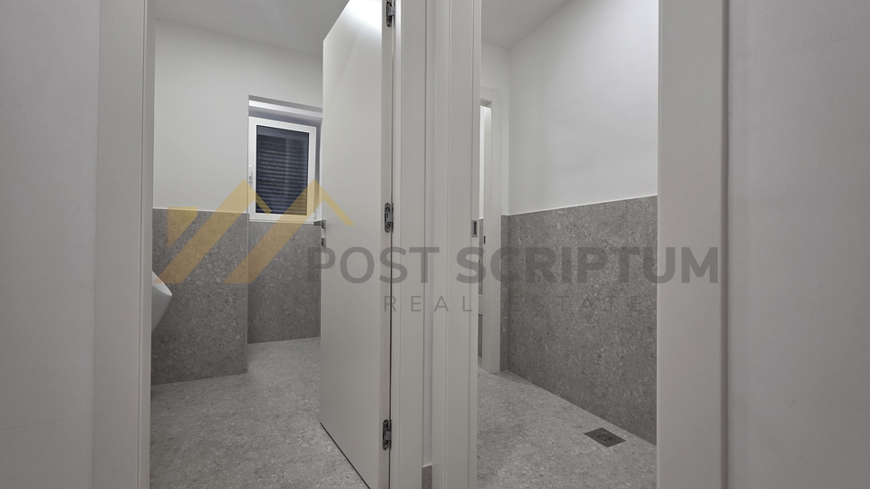 GRAD&comma; POSLOVNO-UREDSKI PROSTOR od 28&comma;50m2