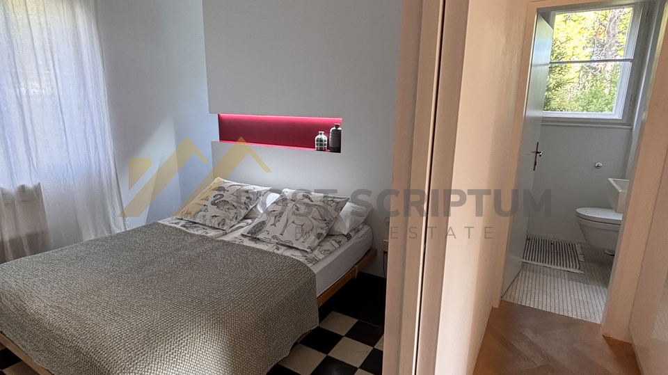 FIRULE, DIZAJNERSKI JEDNOSOBAN, VAN SEZONE