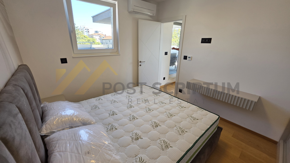 BOL, LUKSUZAN PENTHOUSE, PARKING, DUGOROČAN NAJAM