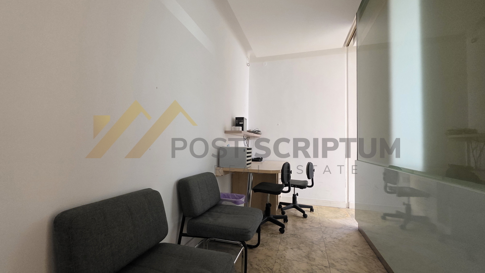 ZVONIMIROVA&comma; POSLOVNI PROSTOR&comma; 80M2&comma; 1&period;KAT