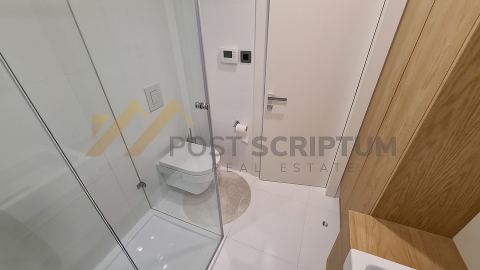 BEL ETAGE, LUXURY THREE BEDROOM APARTMENT