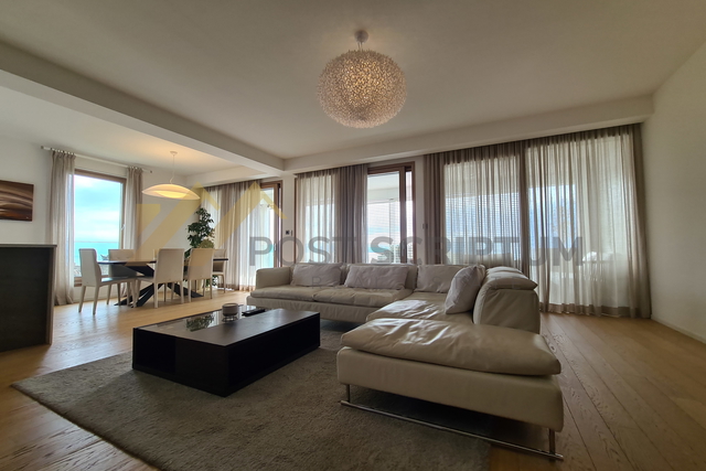 BEL ETAGE, LUXURY THREE BEDROOM APARTMENT