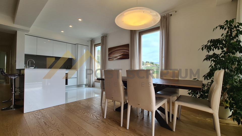 BEL ETAGE, LUXURY THREE BEDROOM APARTMENT