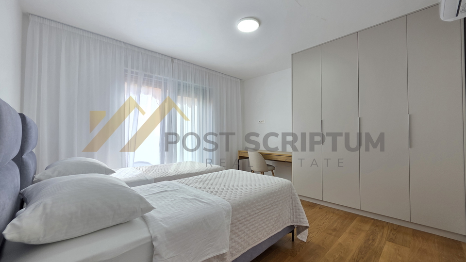 Apartment, 98 m2, For Rent, Makarska