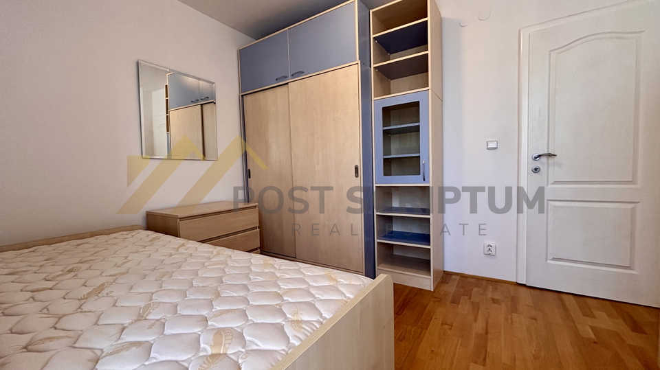 SPLIT 3&comma; KOMFORAN TROSOBAN&comma; DUGORO&Ccaron;AN NAJAM