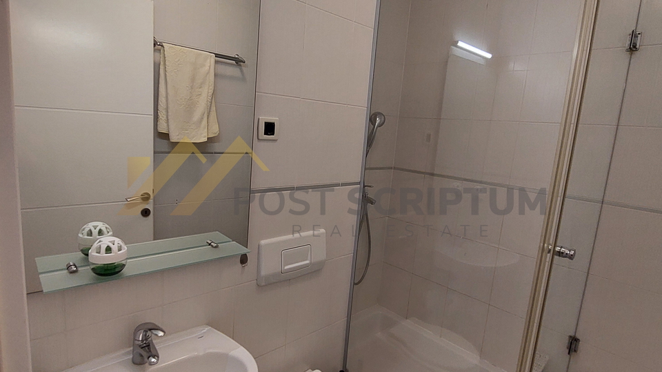 ZENTA, THREE BEDROOM APARTMENT BY THE SEA, LONG-TERM RENT