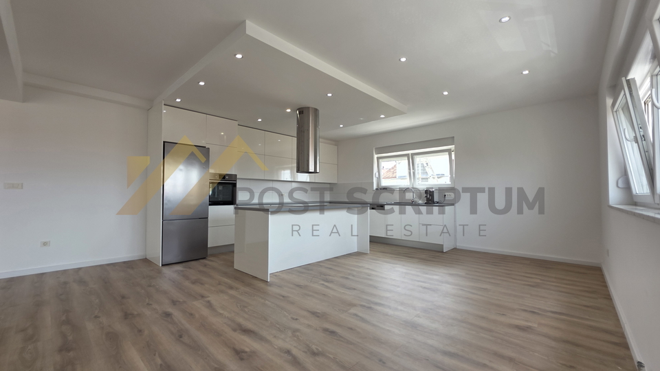 House&comma; 523 m2&comma; For Sale&comma; Zadar - Murvica Gornja