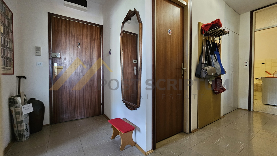SPLIT 3, KRSTARICA, KOMFORAN DVOSOBAN