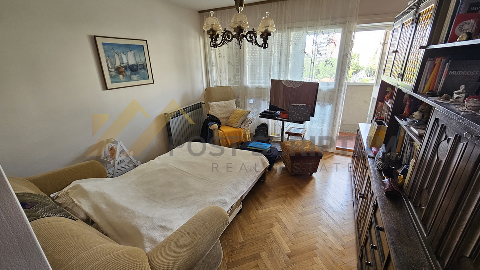 SPLIT 3, KRSTARICA, KOMFORAN DVOSOBAN