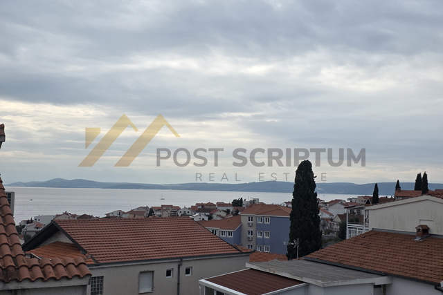 OKRUG GORNJI, JEDNOSOBAN ROH BAU, VANJSKI PARKING