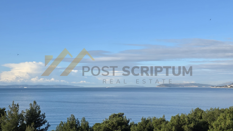 PODSTRANA&comma; PREKRASAN&comma; DVOSOBAN&comma; DUGOROCNO&comma; PARKING