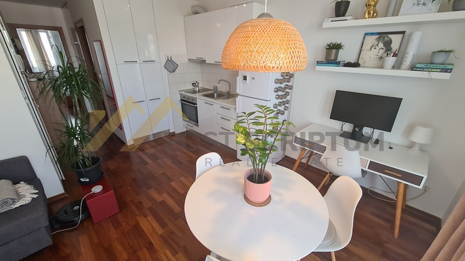 &Zcaron;NJAN&comma; NOVONAMJE&Scaron;TEN JEDNOSOBAN S GARA&Zcaron;OM&comma; DOSTUPAN OD 1&period;3&period; do 1&period;6&period;2026&period;