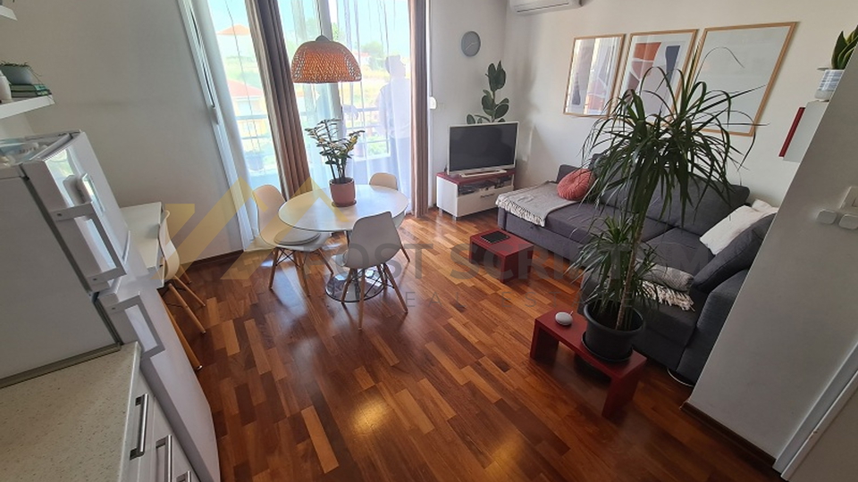 &Zcaron;NJAN&comma; NOVONAMJE&Scaron;TEN JEDNOSOBAN S GARA&Zcaron;OM&comma; DOSTUPAN OD 1&period;3&period; do 1&period;6&period;2026&period;