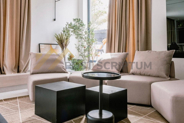 SRIMA, LUXURY VILLA WITH A SWIMMING POOL