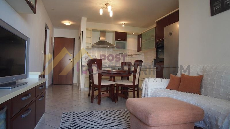 ŽNJAN, TWO BEDROOM, PARKING PLACE IN THE GARAGE