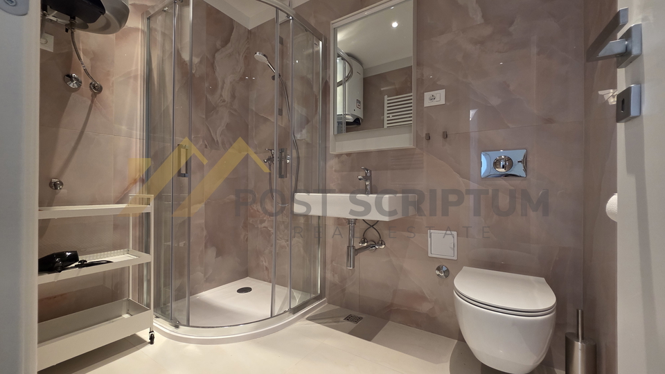 PUJANKE&comma; PREDIVAN TROSOBAN&comma; DUGORO&Ccaron;AN NAJAM