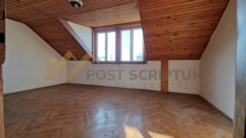 LUČAC, HOUSE WITH A BEAUTIFUL GARDEN