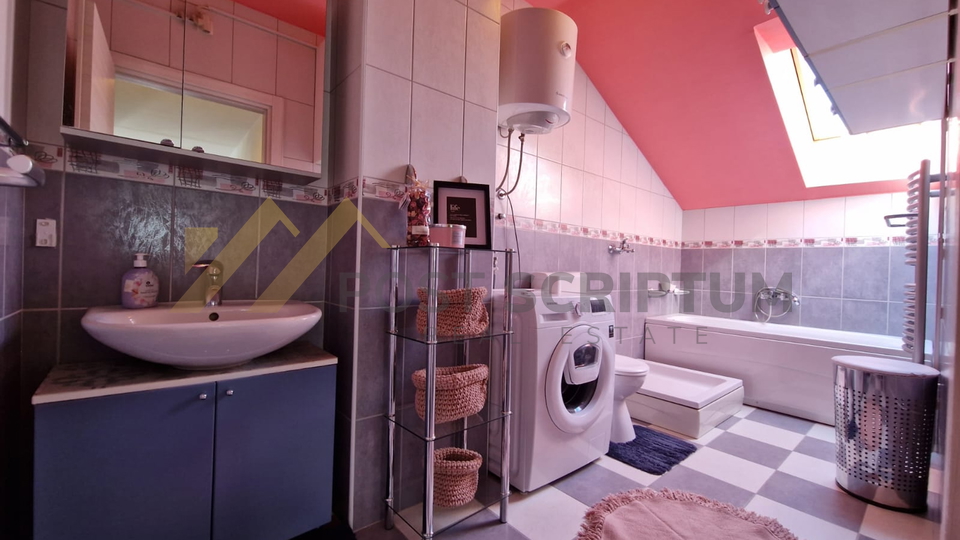 SOLIN&comma; LOVELY TWO BEDROOM APARTMENT&comma; LONG TERM RENT