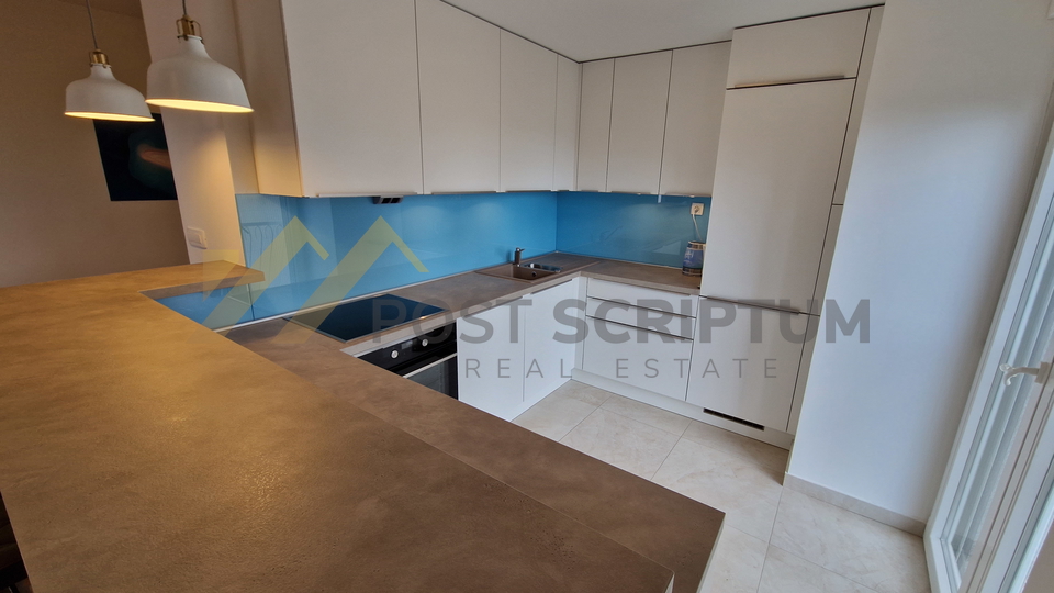 TRSTENIK&comma; MODERN TWO BEDROOM APARTMENT&comma; LONG TERM