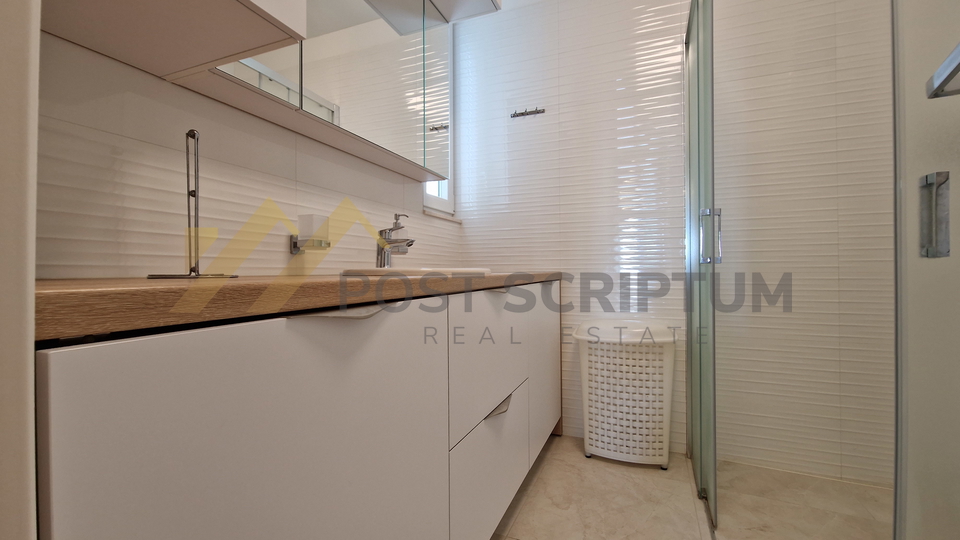 TRSTENIK&comma; MODERN TWO BEDROOM APARTMENT&comma; LONG TERM