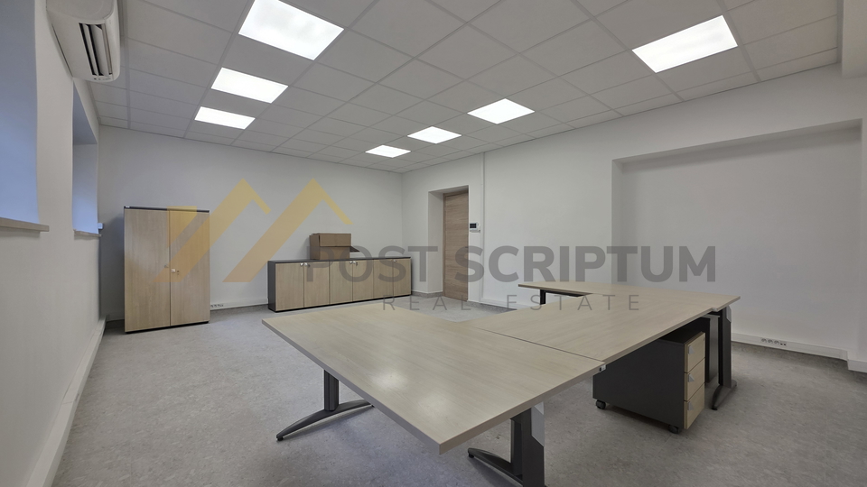 Commercial Property&comma; 60 m2&comma; For Rent&comma; Split - Grad