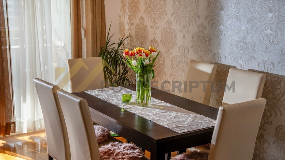 &Zcaron;NJAN&comma; COMFORTABLE ONE BEDROOM&comma; PARKING PLACE IN THE GARAGE