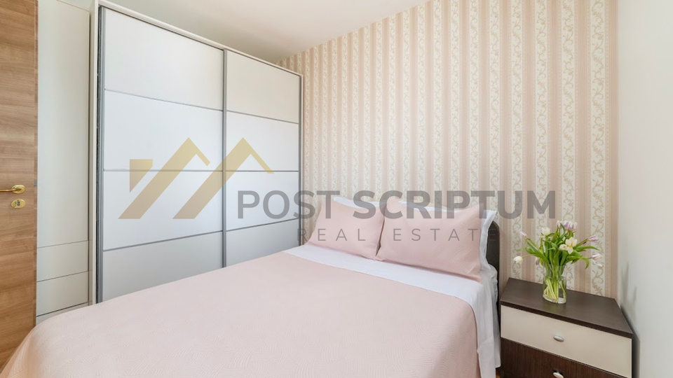 &Zcaron;NJAN&comma; COMFORTABLE ONE BEDROOM&comma; PARKING PLACE IN THE GARAGE