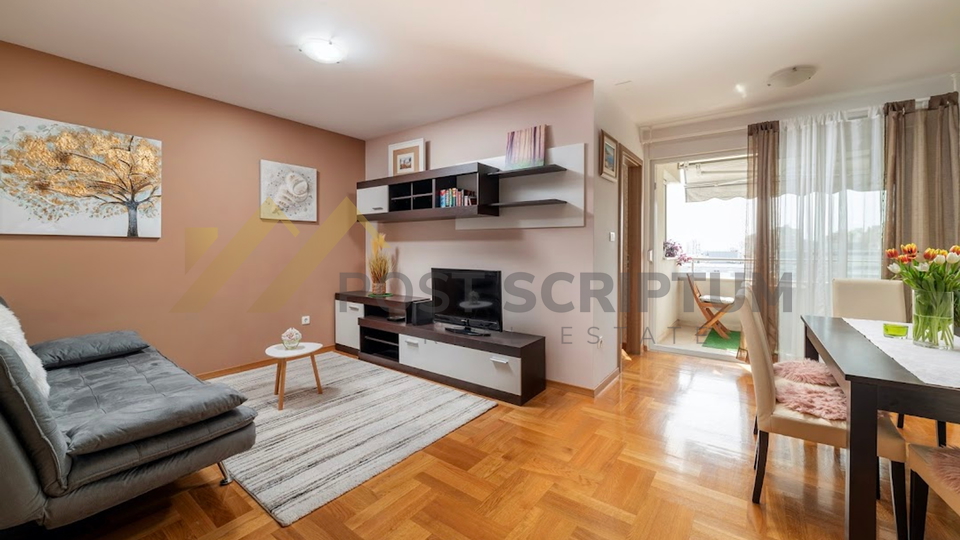 &Zcaron;NJAN&comma; COMFORTABLE ONE BEDROOM&comma; PARKING PLACE IN THE GARAGE