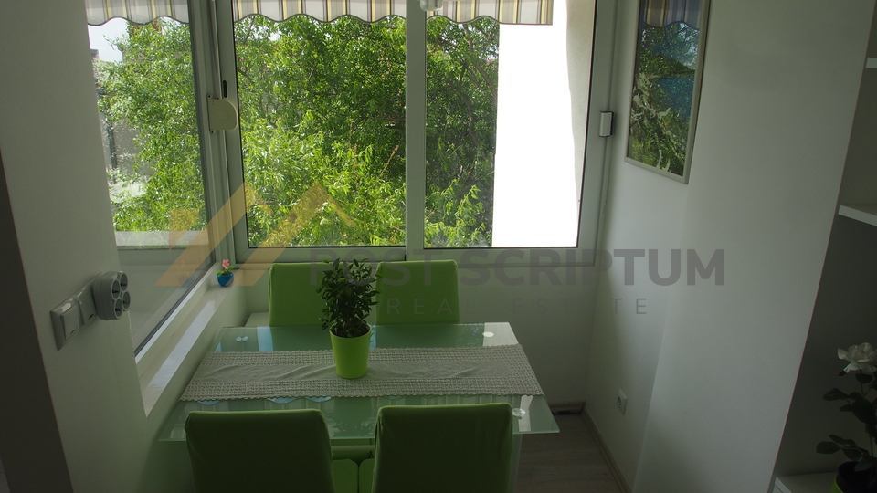 MEJE, MODERN ONE BEDROOM, AVAILABLE LONG TERM