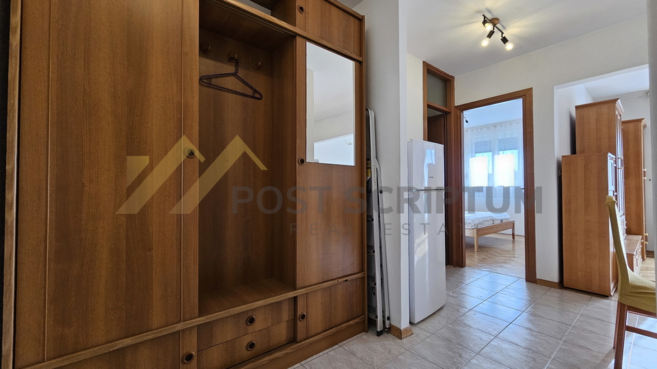 LONG-TERM RENT, ONE BEDROOM SOUTH ORIENTATION