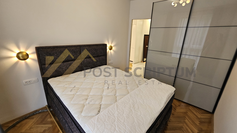 TROGIR, MODERN ONE-ROOM, FIRST MOVE IN, LONG TERM