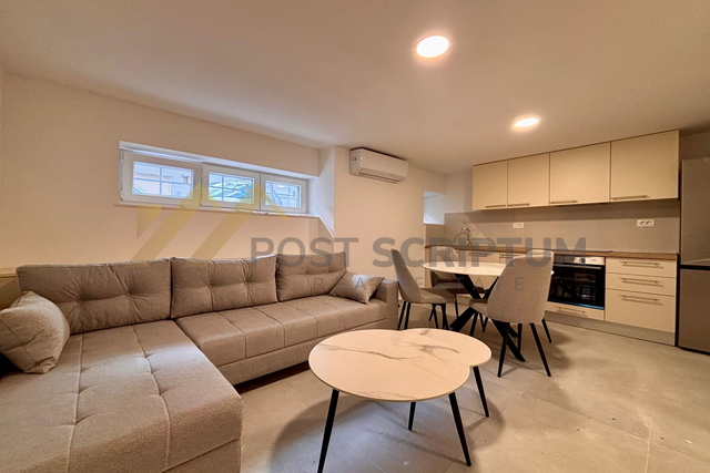 SPINUT, RENOVIRAN JEDNOSOBAN, DUGOROČAN NAJAM, PRVO USELJENJE