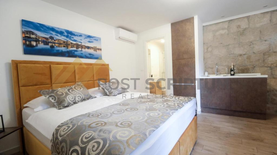 VARO&Scaron;&comma; STUDIO APARTMAN S TERASOM&comma; RE&Zcaron;IJE U CIJENI