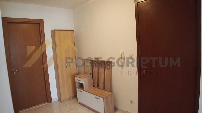 PAZDIGRAD, KOMFORAN JEDNOSOBAN, DUGOROČNO