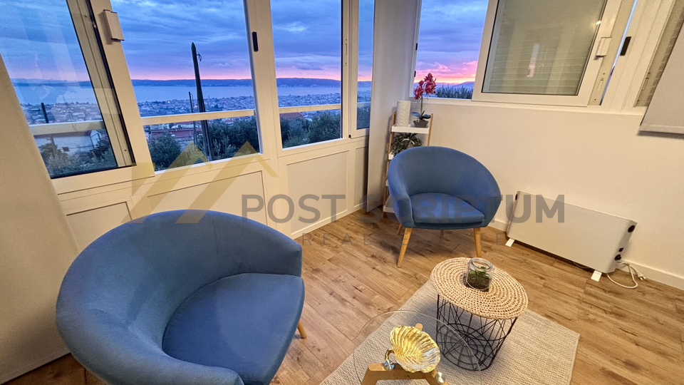 KA&Scaron;TEL STARI&comma; KU&Cacute;A S OKU&Cacute;NICOM OD 700M2&comma; VANJSKI PARKING