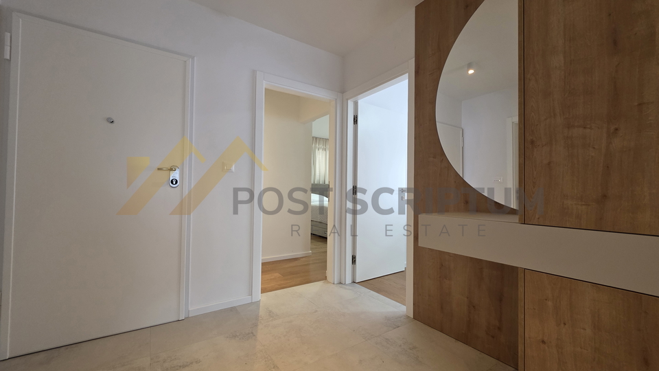 Apartment, 98 m2, For Rent, Makarska